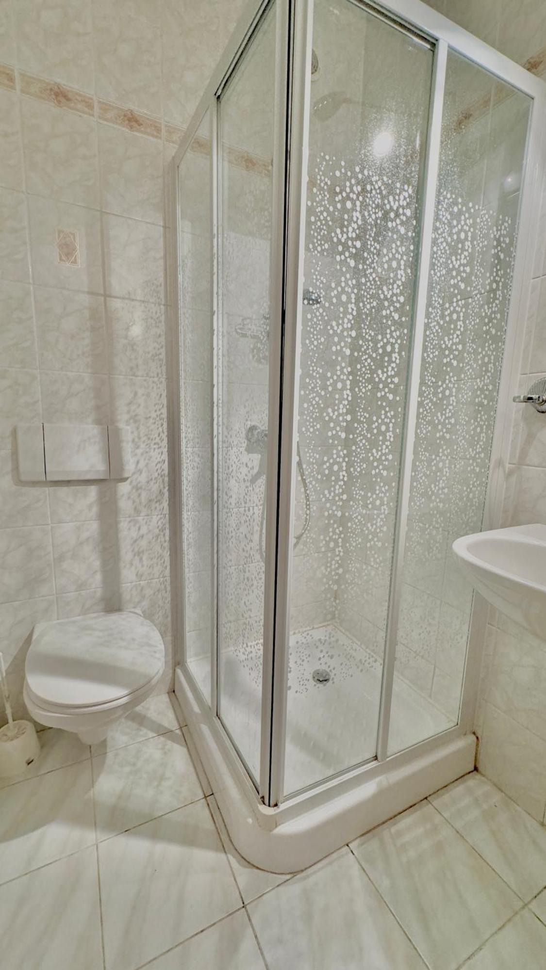 5 Haloszobas Wellness Vip House - Privat Medence Шіофок Екстер'єр фото